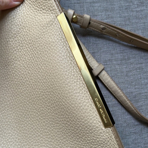 Stuart Weitzman Purse - Picture 7 of 8